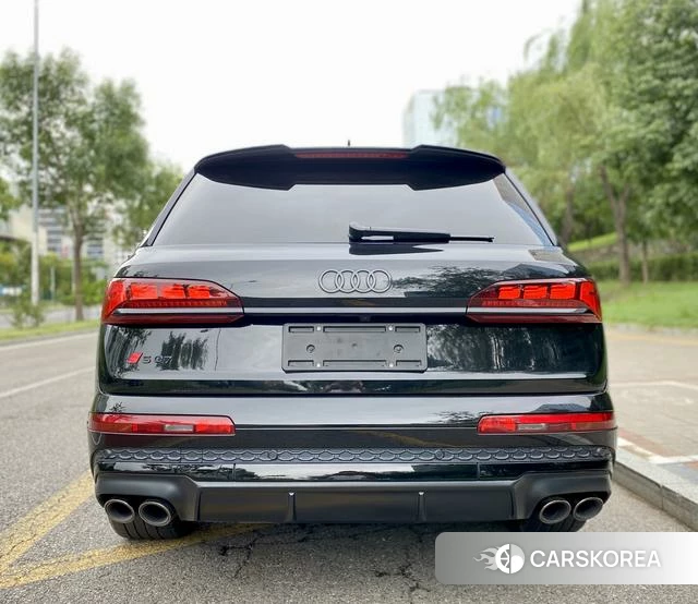 Audi SQ7 2025 Черный из Китая, фото 2
