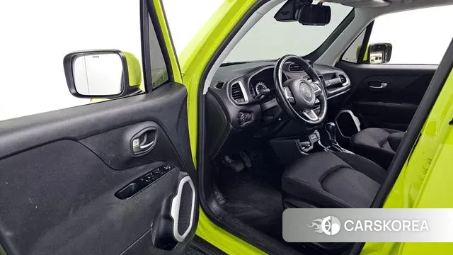 Jeep Renegade 2018 Зеленый из Кореи, фото 2