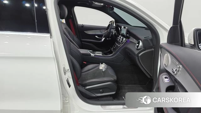 Mercedes-Benz GLC-Class X253 2021 Белый из Кореи, фото 2