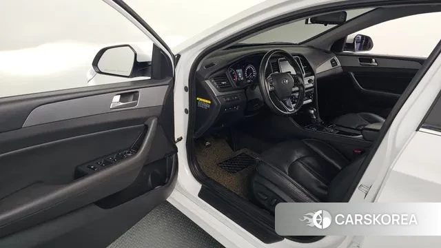 Hyundai Sonata New Rise 2018 Белый из Кореи, фото 2