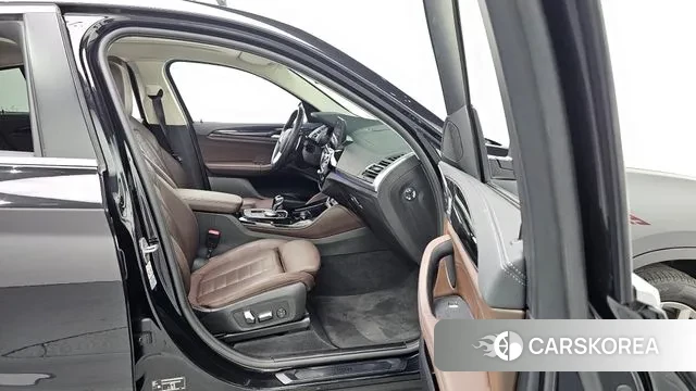 BMW X4 (G02) 2022 Черный из Кореи, фото 2