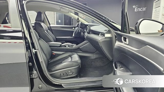 Kia K5 3rd generation 2022 Черный из Кореи, фото 2