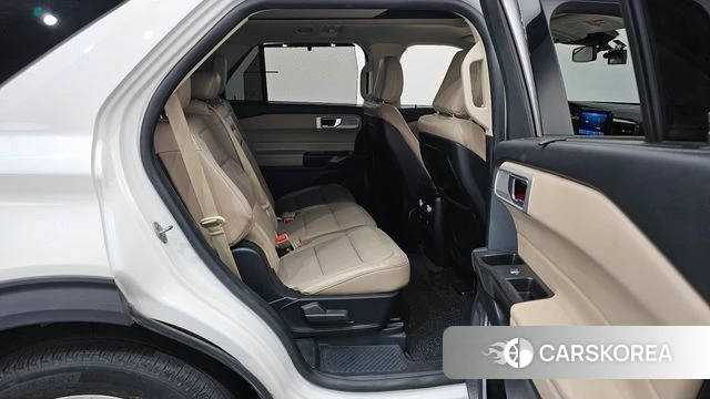 Ford Explorer 6th Generation 2020 Белый из Кореи, фото 2