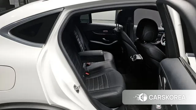 Mercedes-Benz GLC-Class X253 2022 Белый из Кореи, фото 2