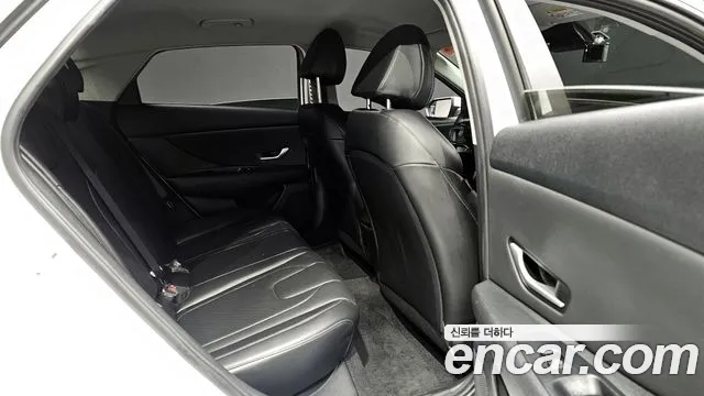 Hyundai Avante (CN7) 2023 Белый из Кореи, фото 2