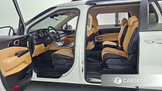 Kia Carnival 4th generation 2023 Белый из Кореи, фото 2