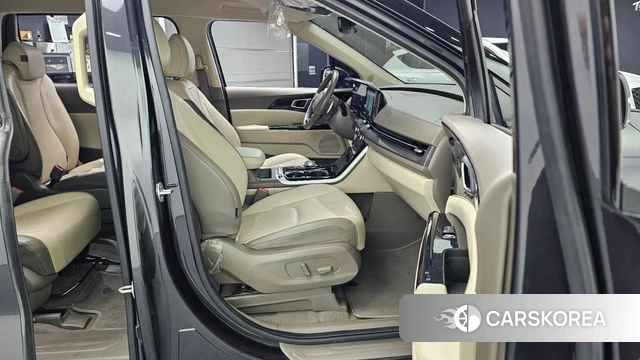 Kia Carnival 4th generation 2022 Черный из Кореи, фото 2