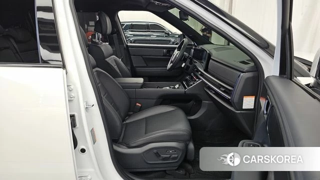 Hyundai Santa Fe (MX5) 2024 Белый из Кореи, фото 2