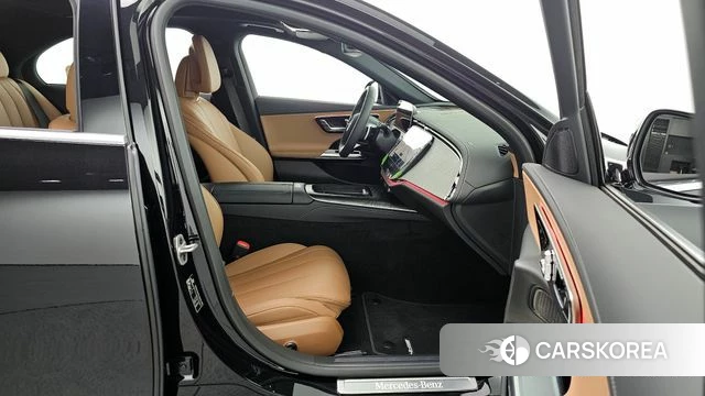Mercedes-Benz E-Class W214 2025 Черный из Кореи, фото 2
