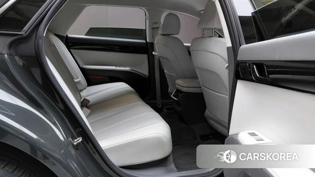Hyundai Grandeur (GN7) 2023 Серый из Кореи, фото 2