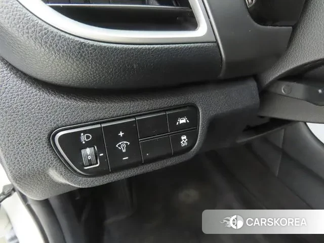 Kia Seltos 2021 Белый из Кореи, фото 2