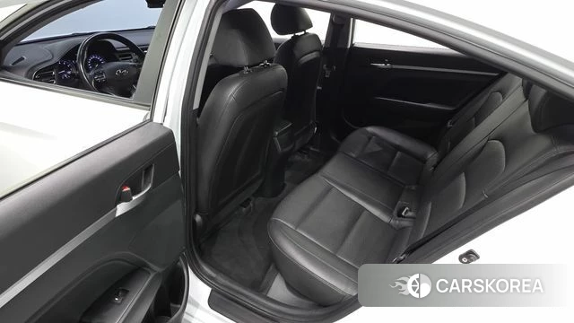 Hyundai The New Avante AD 2019 Белый из Кореи, фото 2