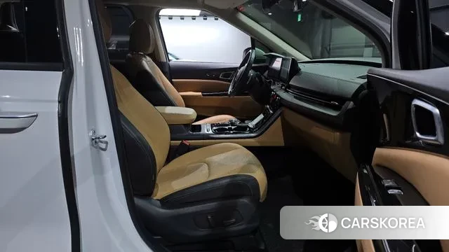 Kia Carnival 4th generation 2022 Белый из Кореи, фото 2