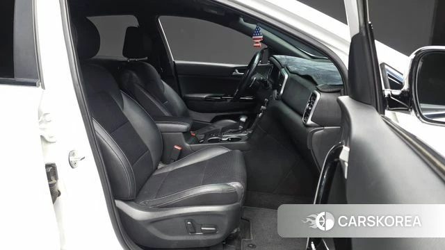 Kia Sportage The Bold 2018 Белый из Кореи, фото 2