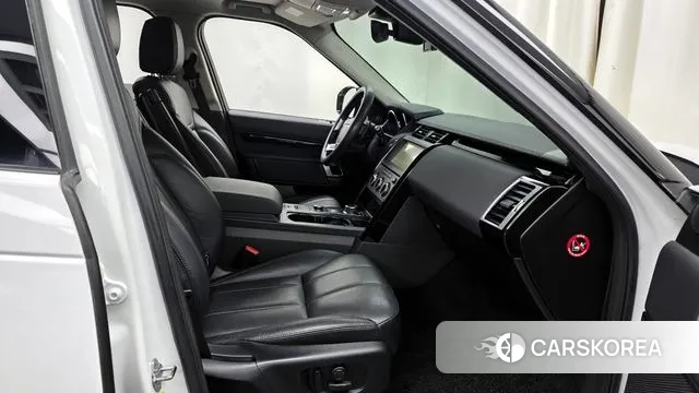 Land Rover Discovery 5 2019 Белый из Кореи, фото 2