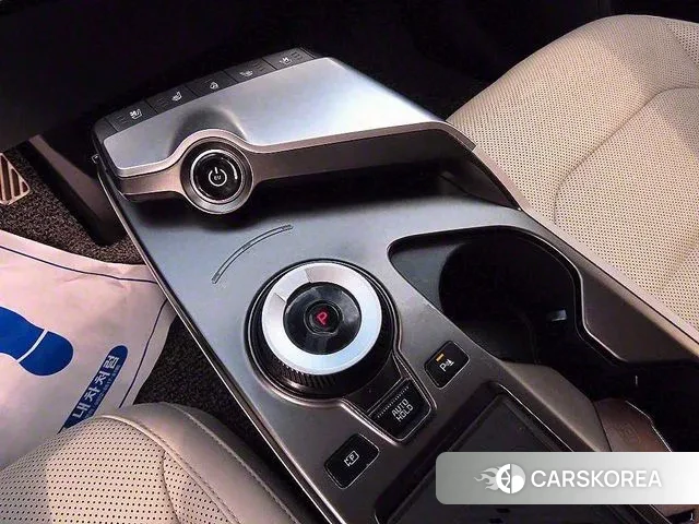 Kia EV6 2024 Серый из Кореи, фото 2