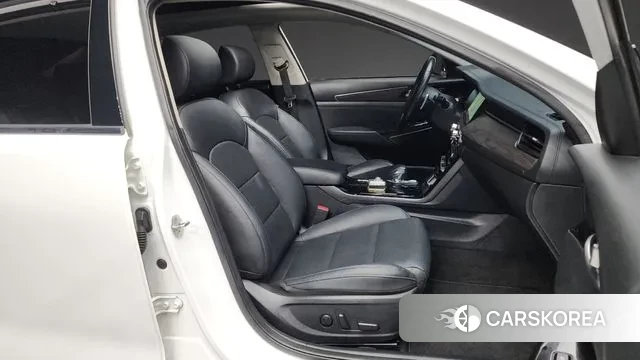 Kia K7 Premier 2019 Белый из Кореи, фото 2