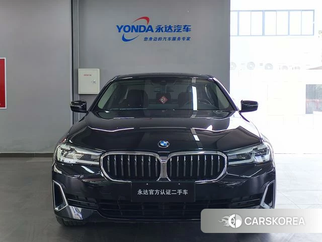 BMW 5 series 2021 Черный из Китая, фото 2