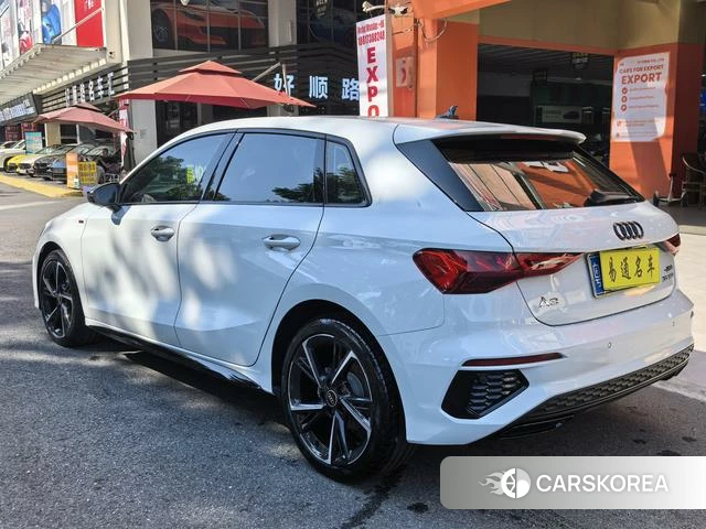 Audi A3 2023 Белый из Китая, фото 2