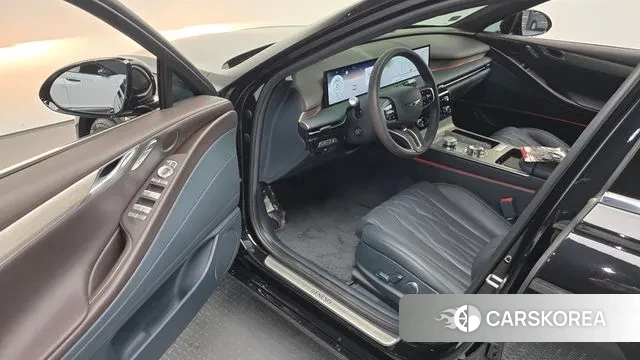 Genesis G80 (RG3) 2025 Черный из Кореи, фото 2