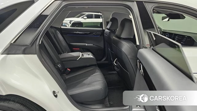 Hyundai Grandeur (GN7) 2023 Белый из Кореи, фото 2