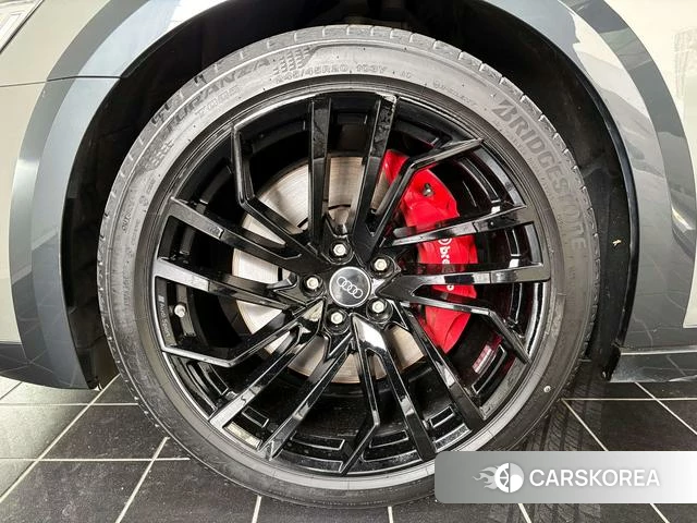 Audi A6 (import) 2022 Темно-серый из Китая, фото 2
