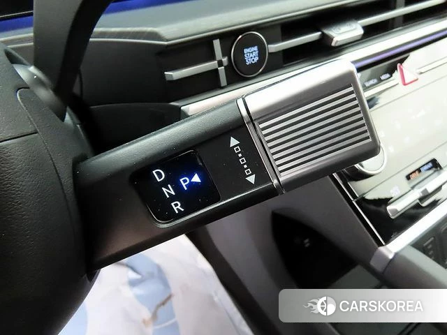 Hyundai Santa Fe (MX5) 2026 Серый из Кореи, фото 2