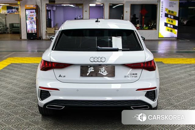 Audi A3 2021 Белый из Китая, фото 2