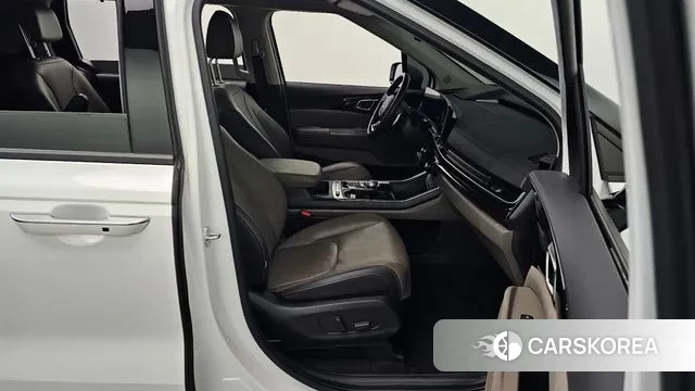 Kia The New Carnival 4th Generation 2023 Белый из Кореи, фото 2