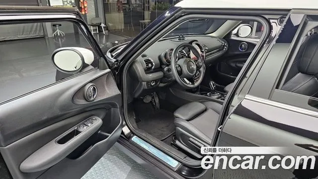 Mini Cooper Clubman 2021 Черный из Кореи, фото 2