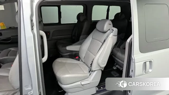 Hyundai The New Grand Starex 2020 Серебряный из Кореи, фото 2