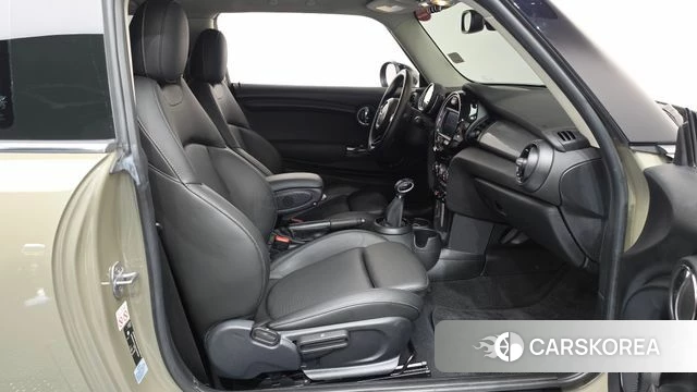 Mini Cooper 2019 Цвет тростника из Кореи, фото 2