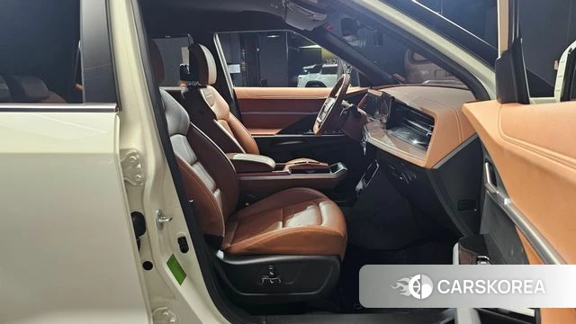 Ssangyong The New Torres 2024 Белый из Кореи, фото 2