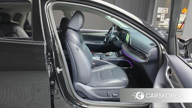 Hyundai The New Grandeur IG Hybrid 2021 Черный из Кореи, фото 2