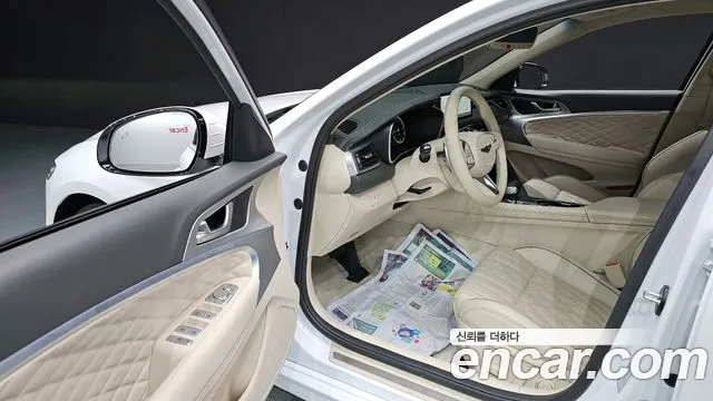 Genesis The New G70 2023 Белый из Кореи, фото 2