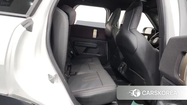 Mini Cooper S Countryman 3rd Generation 2024 Белый из Кореи, фото 2