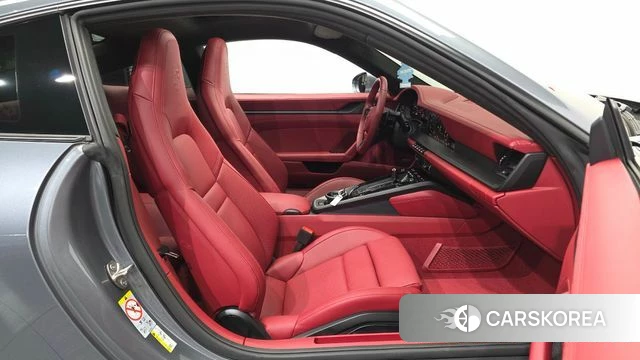 Porsche 911(992) 2025 Серый из Кореи, фото 2
