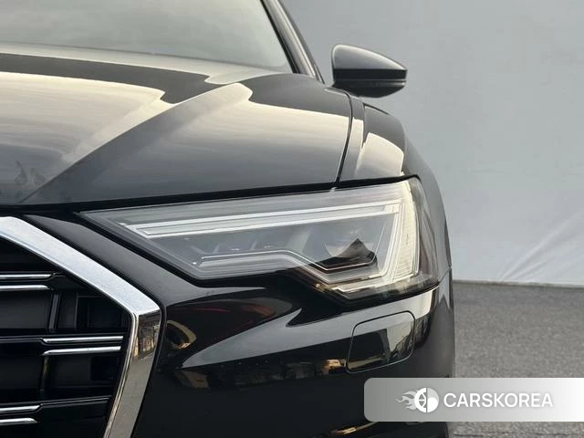 Audi A6L 2023 Черный из Китая, фото 2