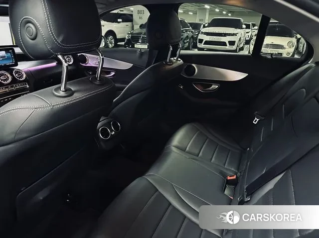 Mercedes-Benz C-Class W205 2020 Белый из Кореи, фото 2