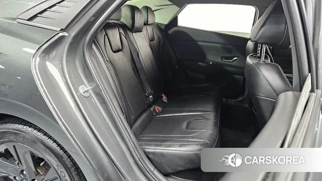 Hyundai Avante Hybrid (CN7) 2021 Серый из Кореи, фото 2