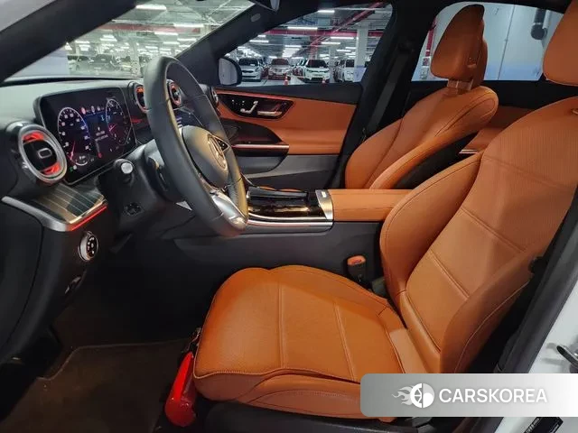 Mercedes-Benz C-Class W206 2025 Белый из Кореи, фото 2