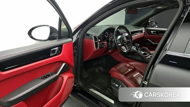 Porsche Cayenne (PO536) 2020 Черный из Кореи, фото 2