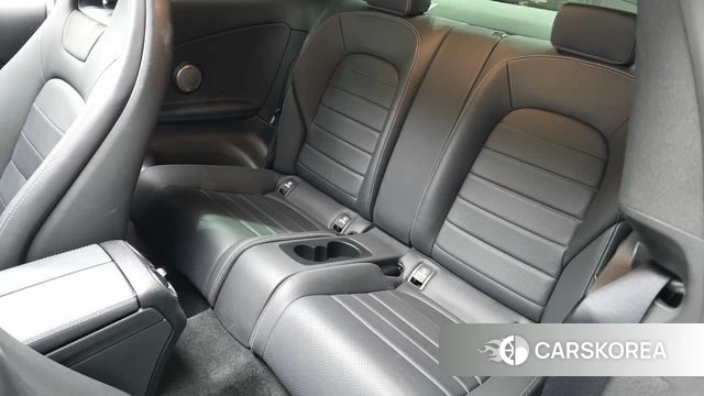 Mercedes-Benz C-Class W205 2020 Серебряный из Кореи, фото 2
