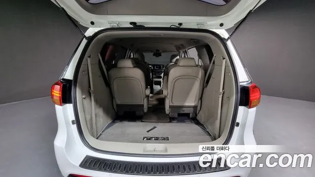 Kia All New Carnival 2018 Белый из Кореи, фото 2