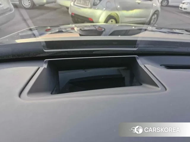 Lexus ES300h 7th generation 2023 Черный из Кореи, фото 2