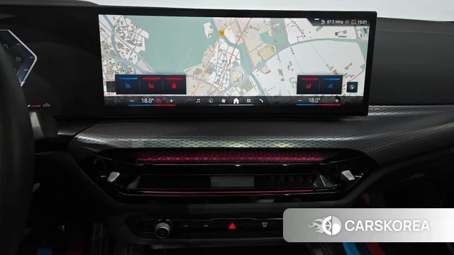 BMW 4 Series (G22) 2025 Светло-серебряный цвет из Кореи, фото 2