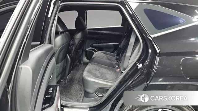 Hyundai Tucson Hybrid (NX4) 2022 Черный из Кореи, фото 2