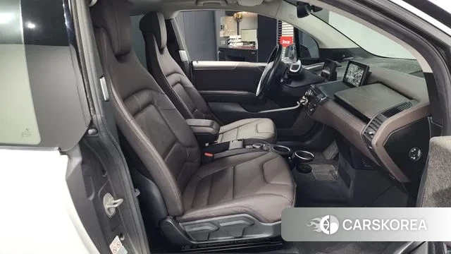 BMW i3 2020 Белый двухцветный из Кореи, фото 2