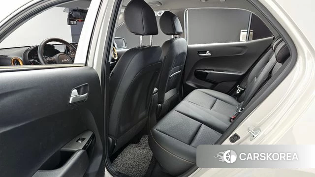 Kia Morning Urban (JA) 2023 Жемчужный цвет из Кореи, фото 2