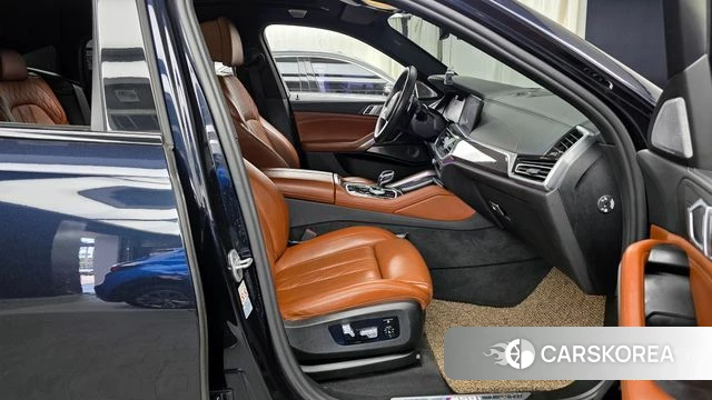 BMW X6 (G06) 2020 Черный из Кореи, фото 2